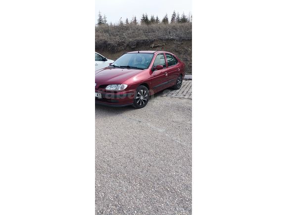 Sahibinden Orijinal Renault Megane 1.6 RTE 1999 Model 