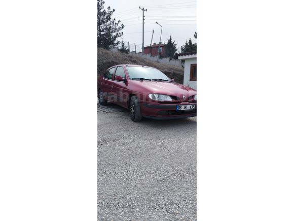 Sahibinden Orijinal Renault Megane 1.6 RTE 1999 Model 