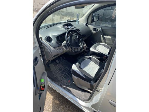 Sahibinden Renault Kangoo Multix 1.5 dCi Expression 2011 Model 