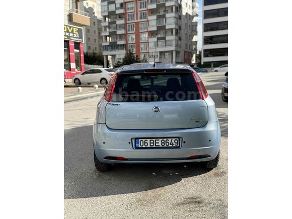 3. Sahihinden Bakımlı Grande Punto 
