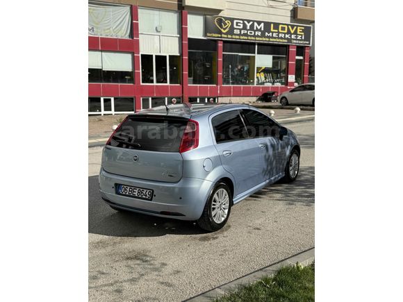 3. Sahihinden Bakımlı Grande Punto 