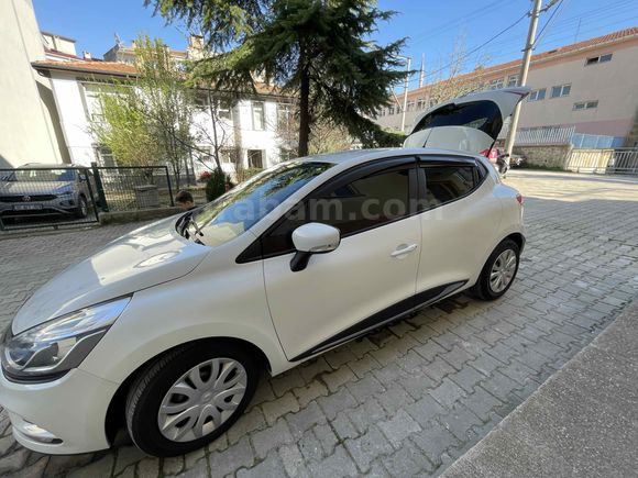 Sahibinden Renault Clio 0.9 TCe Touch 2020 Model 