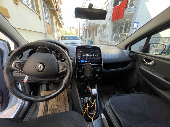 Sahibinden Renault Clio 0.9 TCe Touch 2020 Model 