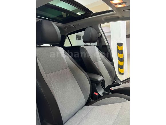 Sahibinden Hyundai Cam Tavan i20 1.2 MPI Style 2015 Model 