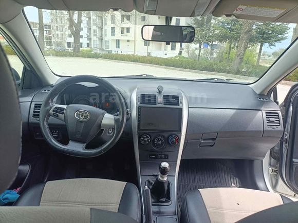 Toyota Corolla 1.4 D-4D Comfort Extra 2011 Model Denizli