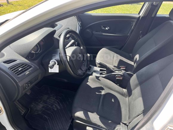 Sahibinden Renault Fluence 1.5 dCi Joy 2013 Model İzmir