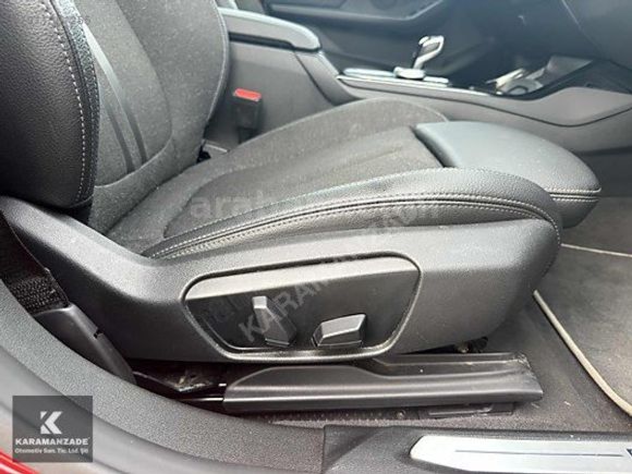 2024-SUNROOF-CAM TAVAN-KIRMIZI-Y. SERVİS BAKIMLI-KEYLESS-KÖR NKT