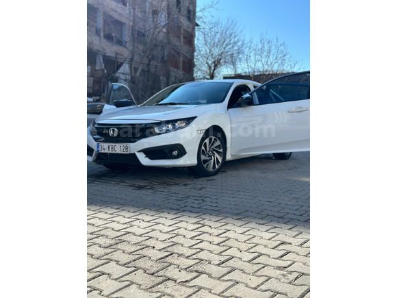 Sahibinden Honda Civic 1.6i VTEC Eco Elegance 2018 Model