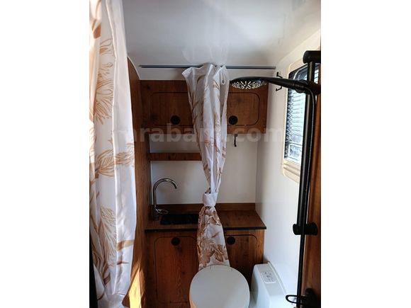 Sahibinden Eksiksiz Ekstra Donanımlı Karavan