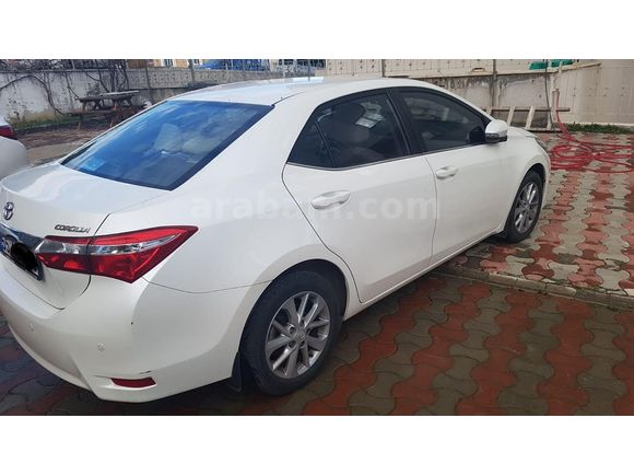 Sahibinden Toyota Corolla 1.4 D-4D Premium 2015 Model 