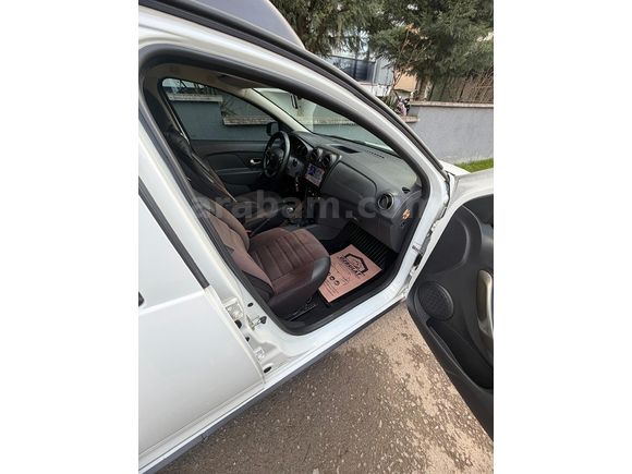 Sahibinden Dacia Sandero 0.9 TCe Stepway Easy-R 2020 Model 