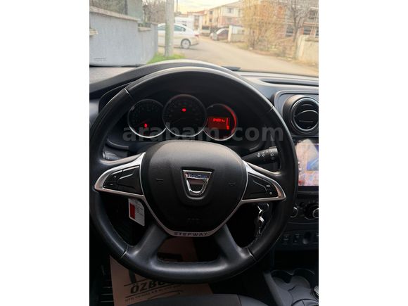 Sahibinden Dacia Sandero 0.9 TCe Stepway Easy-R 2020 Model 