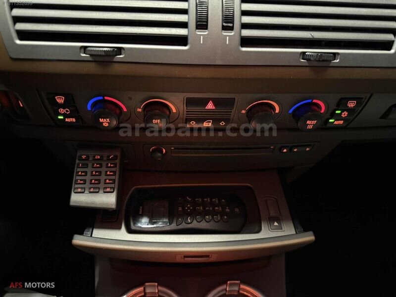 Galeriden BMW 7 Serisi 740d 2005 Model İstanbul 340.000 km Gri