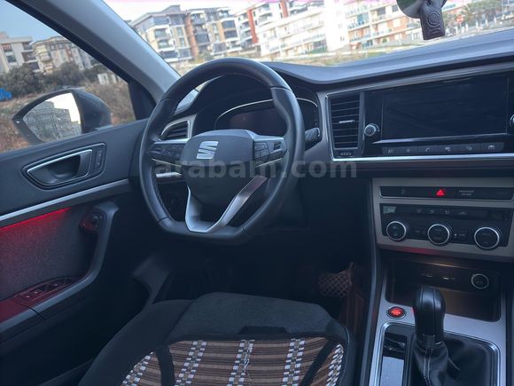 Sahibinden Seat Ateca 1.5 EcoTSI Xperience 2023 Model 