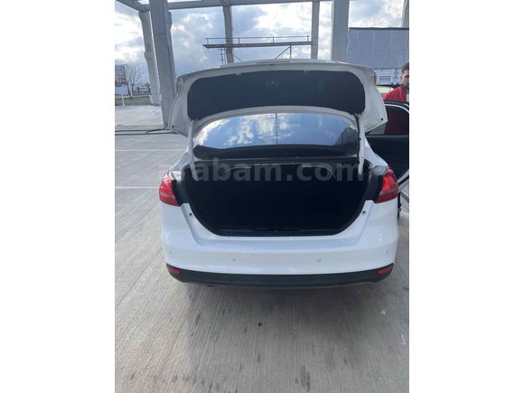 Sahibinden Ford Focus 1.5 TDCi Trend X 2015 Model 