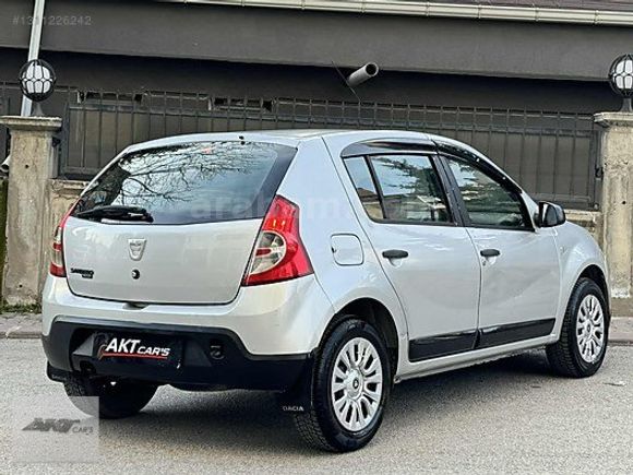 2011 MODEL 1.4 AMBİANCE HATASIZ DACIA SANDERO