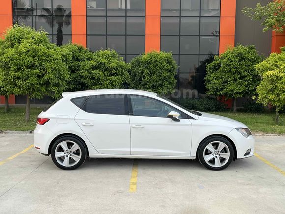 Sahibinden Seat Leon 1.6 TDI Style 2016 Model Antalya *DEĞİŞENSİZ *BOYASIZ