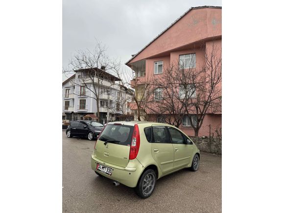 Sahibinden Mitsubishi Colt 1.5 DI-D Inform 2006 Model 