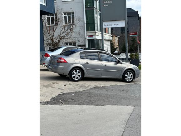 Sahibinden Renault Megane 1.6 Dynamique 2005 Model