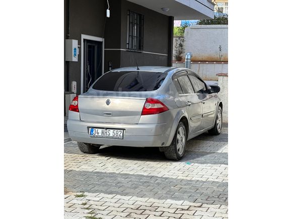 Sahibinden Renault Megane 1.6 Dynamique 2005 Model