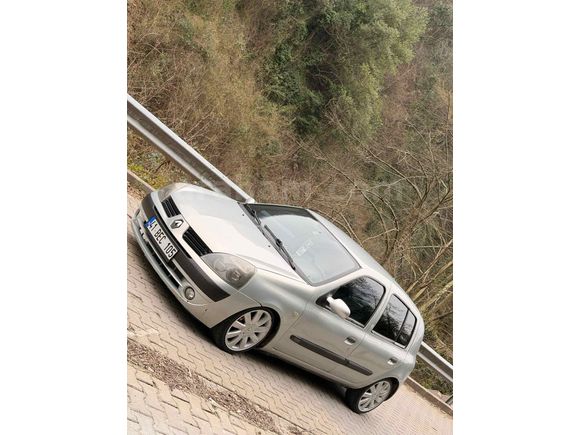 Sahibinden Renault Clio 1.2 Authentique 2004 Model 