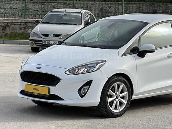 NAMLI'DAN // 2018 MODEL FIESTA TREND X // 104 BIN KM MANUEL //