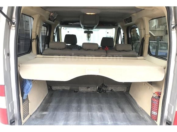 Sahibinden Ford Tourneo Connect 110PS 2009 Model