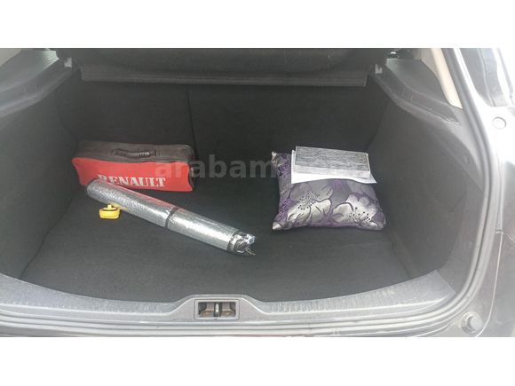 Sahibinden Renault Megane 1.6 Dynamique 2009 Model