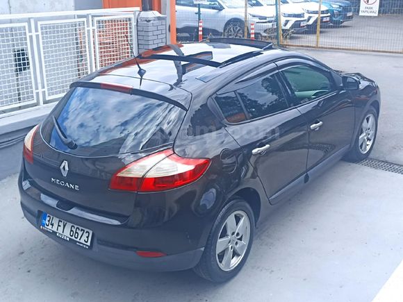 Sahibinden Renault Megane 1.6 Dynamique 2009 Model