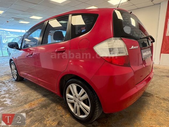 **K.K 12 AY TAKSİT İMKANI** TEKBAŞ KARTAL'DAN HONDA JAZZ