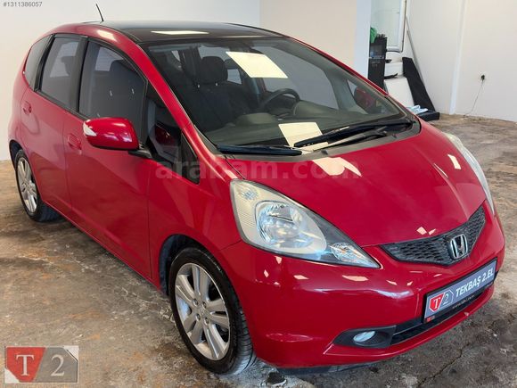 **K.K 12 AY TAKSİT İMKANI** TEKBAŞ KARTAL'DAN HONDA JAZZ