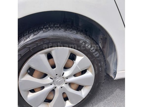 Sahibinden Citroen C-Elysée 1.6 HDi Attraction 2016 Model  205.000 km Beyaz