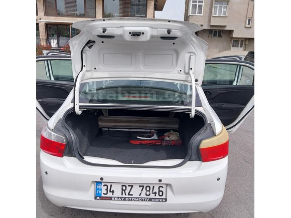 Sahibinden Citroen C-Elysée 1.6 HDi Attraction 2016 Model  205.000 km Beyaz