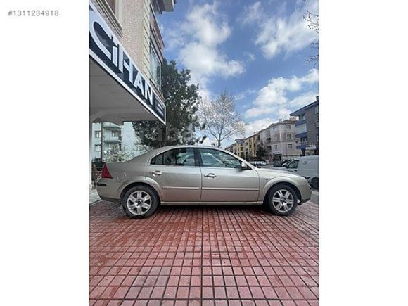 Düşük km'li temiz araç