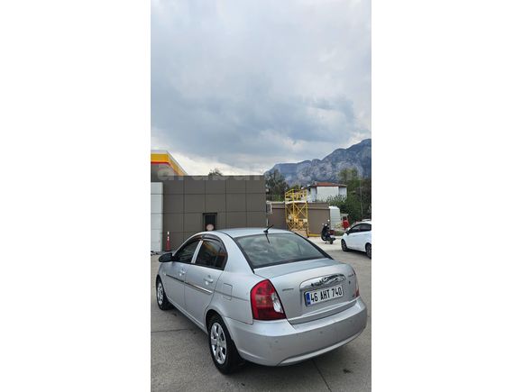 Sahibinden Hyundai Accent Era 1.5 CRDi-VGT Team 2010 Model