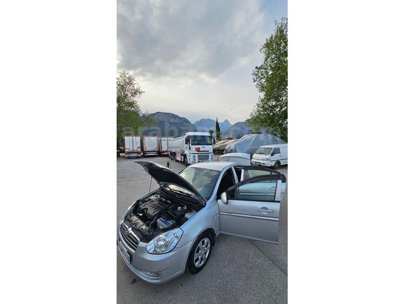 Sahibinden Hyundai Accent Era 1.5 CRDi-VGT Team 2010 Model