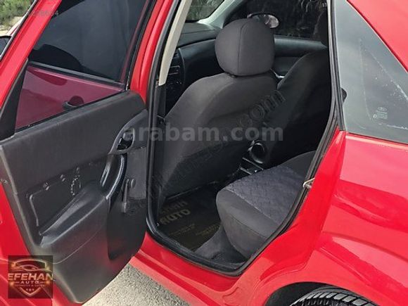 EFEHAN AUTO'DAN 2001 FORD FOCUS HATASIZ 1.5 PARÇA BOYA