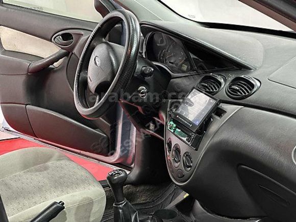 BEŞKAZALIOĞLU // 2004 FORD FOCUS 1.6+LPG KLİMA MASRAFSIZ!