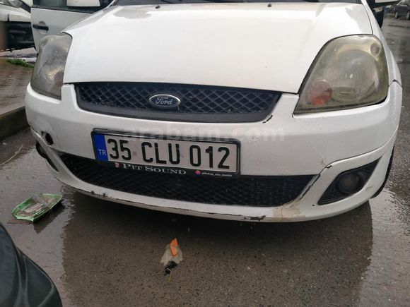 Sahibinden Ford Fiesta 1.4 TDCi Comfort 2007 Model İ 315.000 km Beyaz