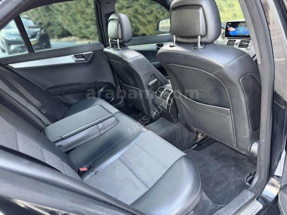 FAZLI BORAZAN AUTO'DAN DEĞİŞENSİZ BAKIMLI C220CDİ