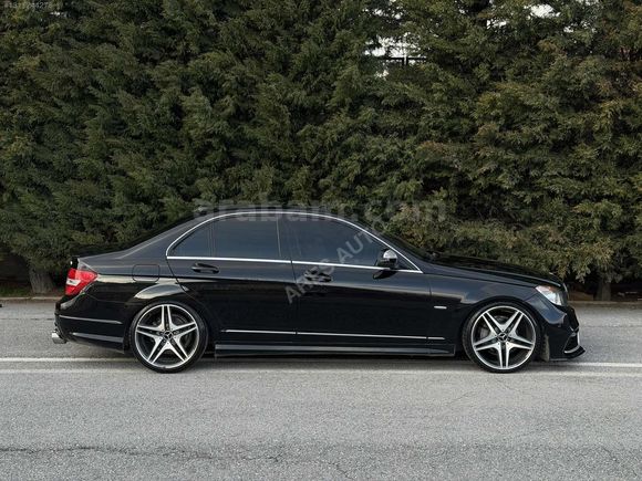 FAZLI BORAZAN AUTO'DAN DEĞİŞENSİZ BAKIMLI C220CDİ