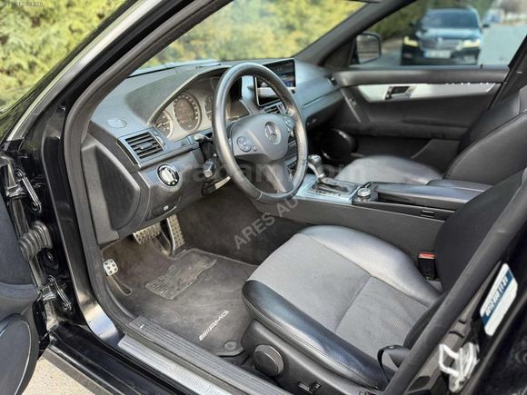 FAZLI BORAZAN AUTO'DAN DEĞİŞENSİZ BAKIMLI C220CDİ