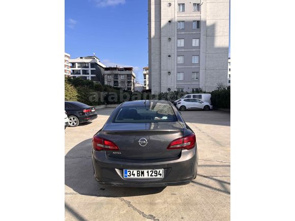 Temiz aile aracı Sahibinden Opel Astra 1.6 Edition 2012 Model 