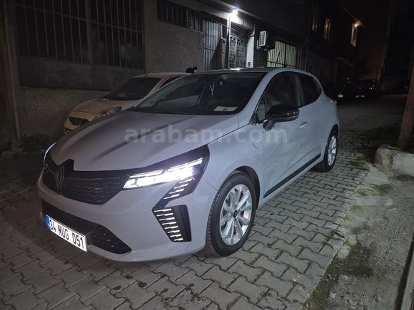 Sahibinden Renault Clio 1.0 TCe Evolution 2025 Model