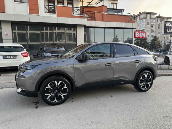 SAHİBİNDEN ŞUBAT 2026 ÇIKIŞLI DÜŞÜK KM HATASIZ C4 1.2 MAX 2025