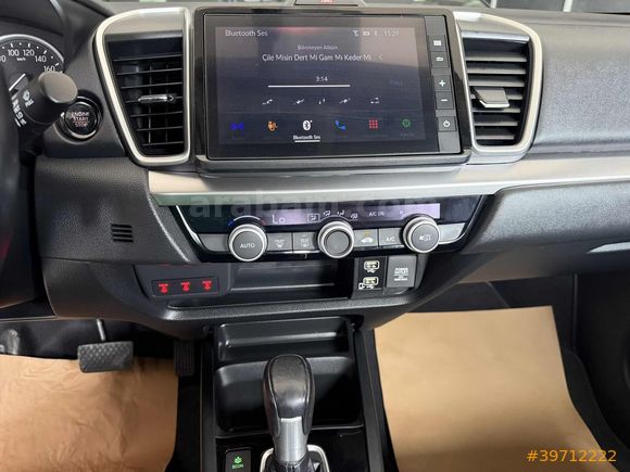 KH OTOMOTİVDEN 2021 HONDA CITY 1.5 i-VTEC EXECUTIVE