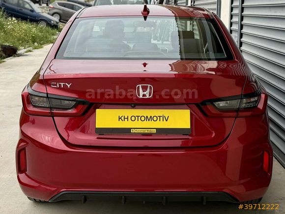 KH OTOMOTİVDEN 2021 HONDA CITY 1.5 i-VTEC EXECUTIVE