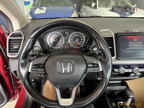 KH OTOMOTİVDEN 2021 HONDA CITY 1.5 i-VTEC EXECUTIVE