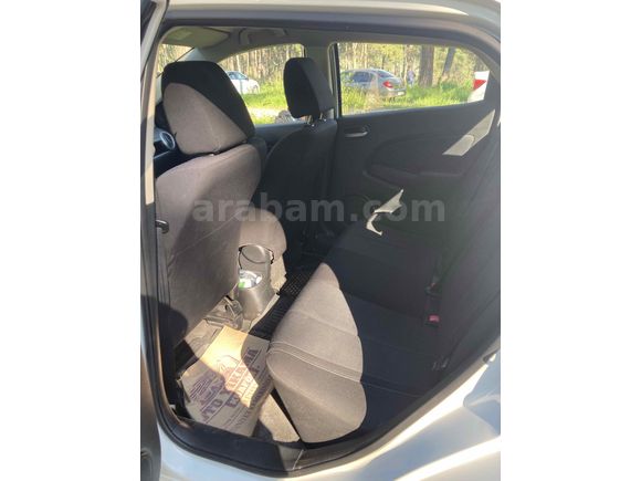 Sahibinden Mazda 2 1.5 Sport 2011 Model 