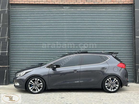 CAM TAVAN-DEĞİŞENSİZ-TRAMERSİZ-OTOMATİK-2013 MODEL-PREMİUM